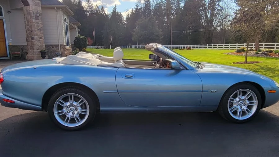 2002 Jaguar X100 XK8 - Image 2 of 22