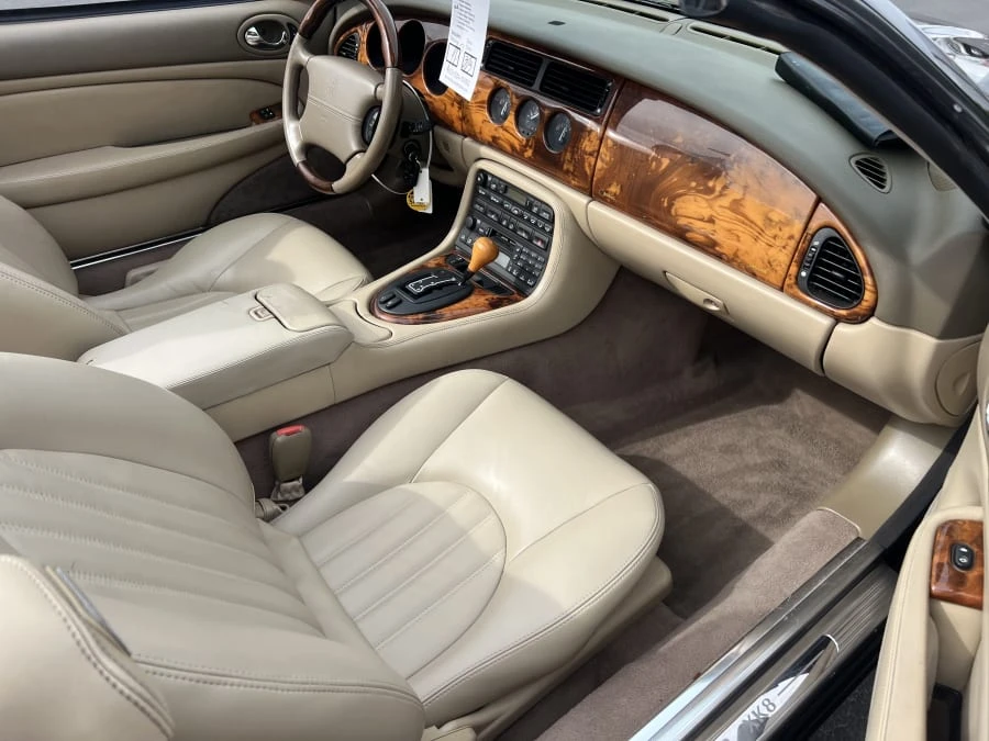 2002 Jaguar X100 XK8 - Image 8 of 10