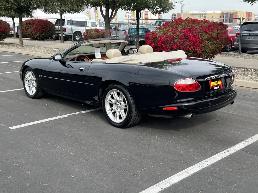 2002 Jaguar X100 XK8 - Image 3 of 10