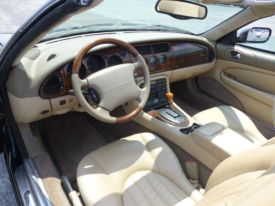2002 Jaguar X100 XK8 - Image 5 of 8