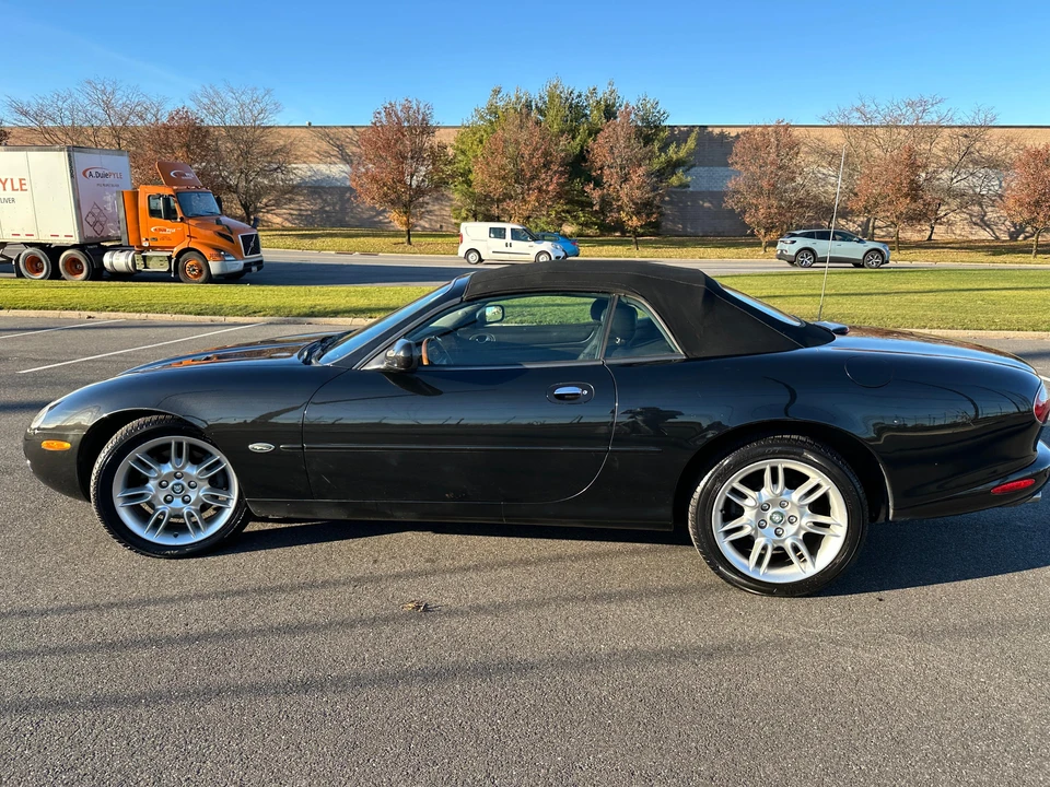 2002 Jaguar X100 XK8 - Image 24 of 31