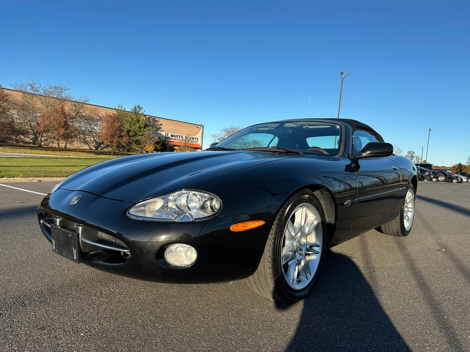 2002 Jaguar X100 XK8 - Image 19 of 31