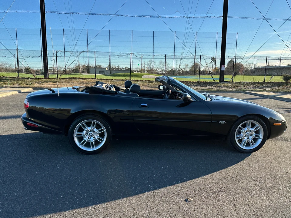 2002 Jaguar X100 XK8 - Image 14 of 31