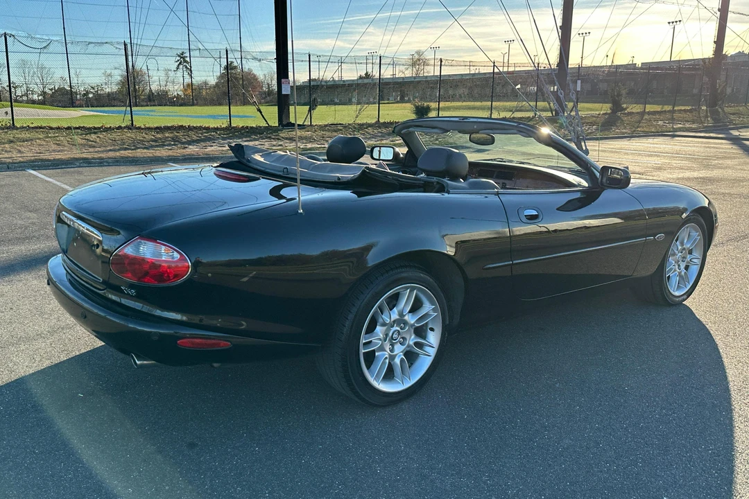 2002 Jaguar X100 XK8 - Image 4 of 31