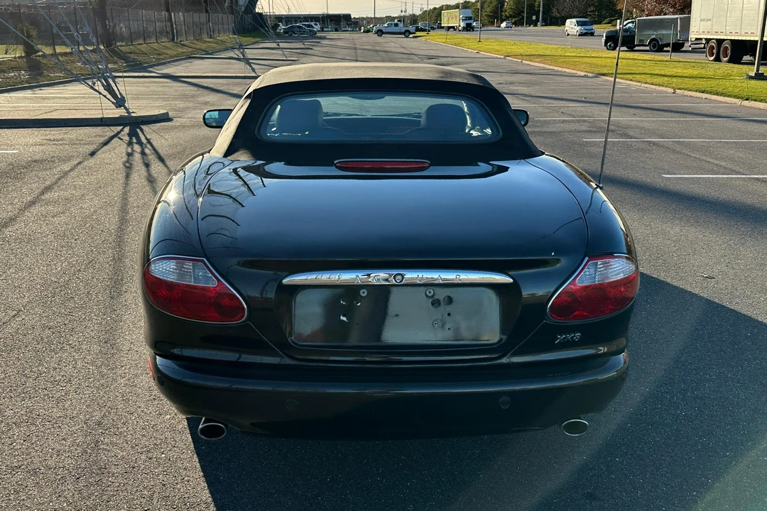 2002 Jaguar X100 XK8 - Image 5 of 31
