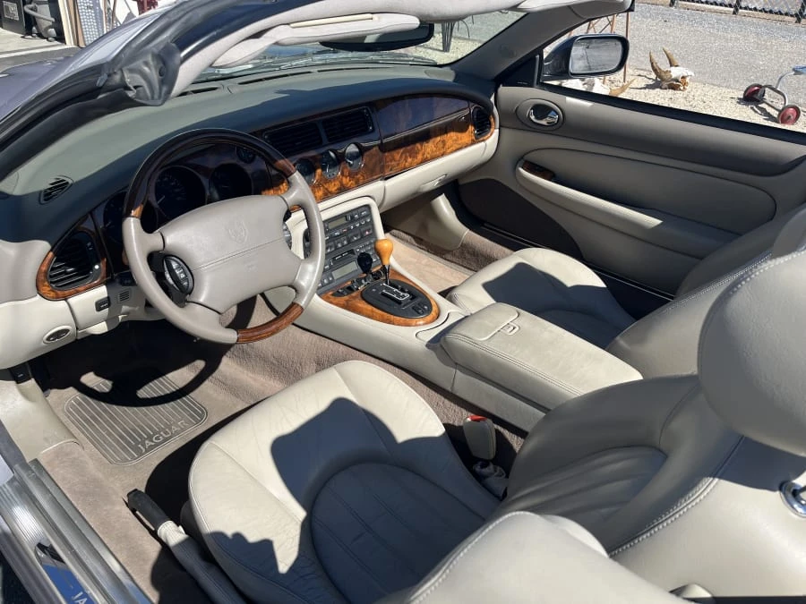 2002 Jaguar X100 XK8 - Image 12 of 16