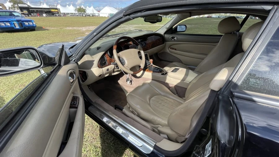 2002 Jaguar X100 XK8 - Image 3 of 6