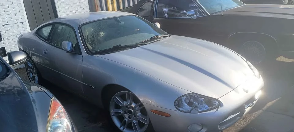 2002 Jaguar X100 XK8 - Image 3 of 4