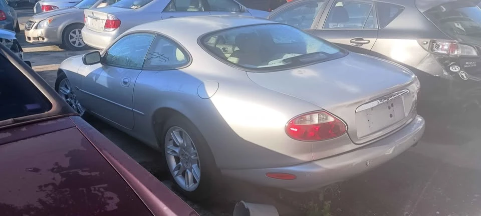 2002 Jaguar X100 XK8 - Image 4 of 4