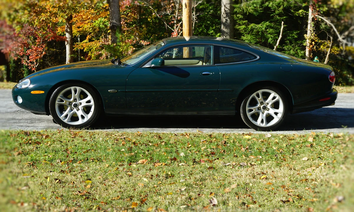 2002 Jaguar X100 XK8 - Image 9 of 31
