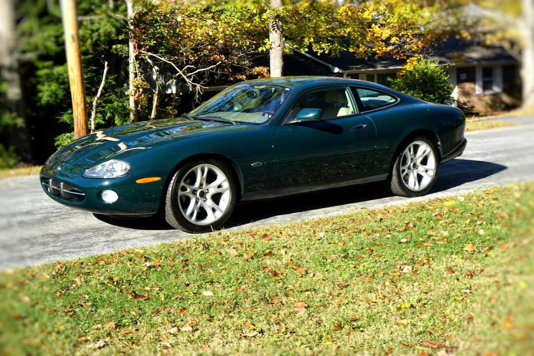 2002 Jaguar X100 XK8 - Image 5 of 31