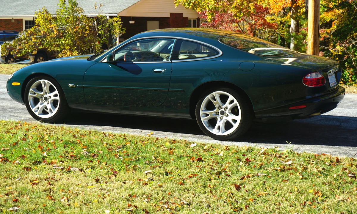 2002 Jaguar X100 XK8 - Image 10 of 31