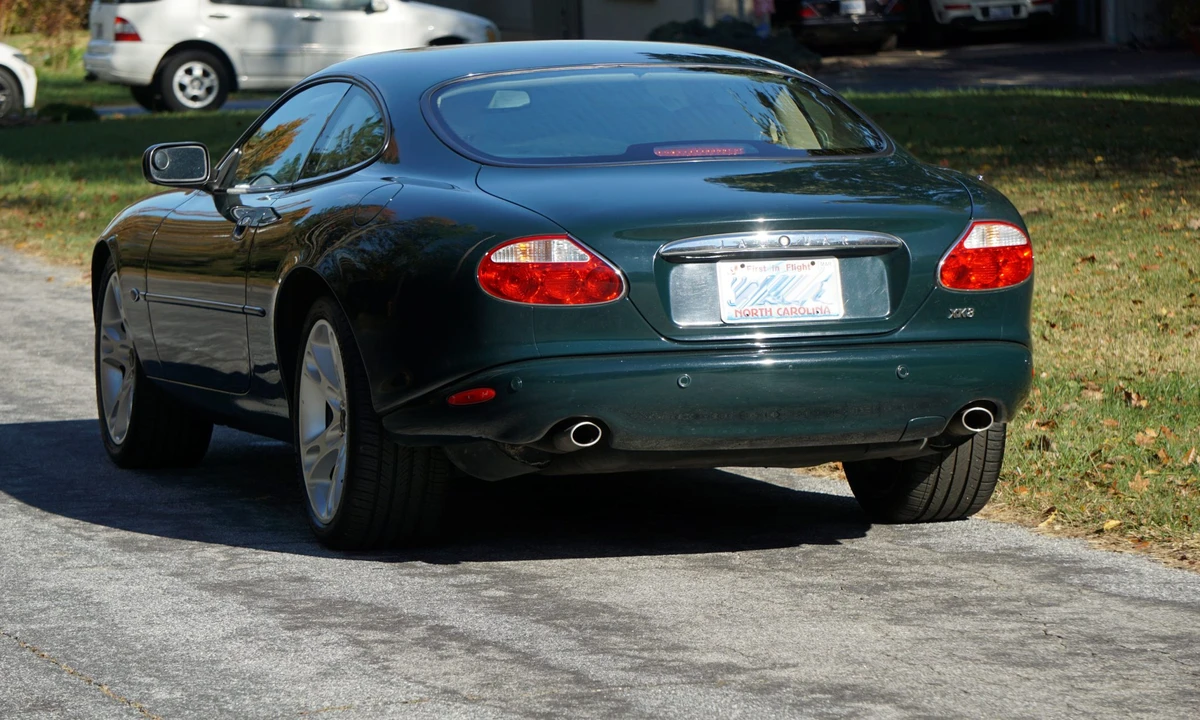 2002 Jaguar X100 XK8 - Image 14 of 31