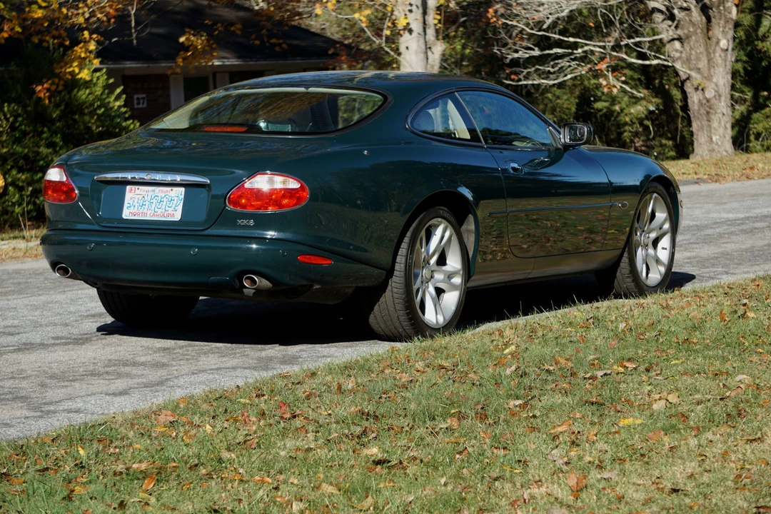 2002 Jaguar X100 XK8 - Image 16 of 31