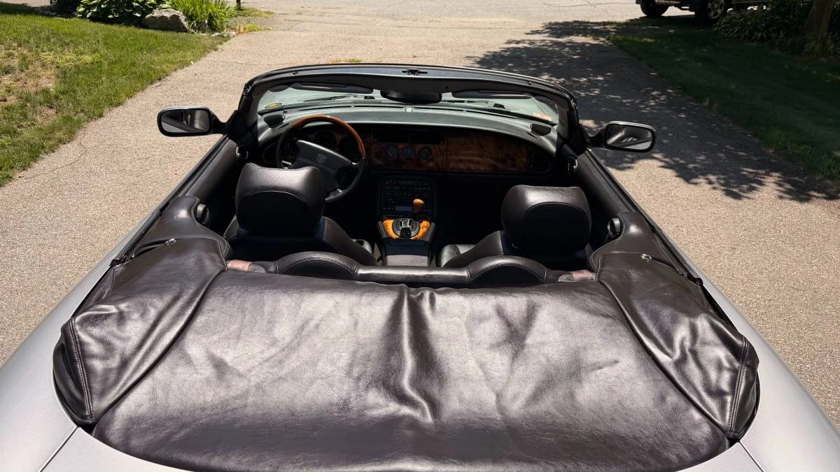 2002 Jaguar X100 XK8 - Image 11 of 19
