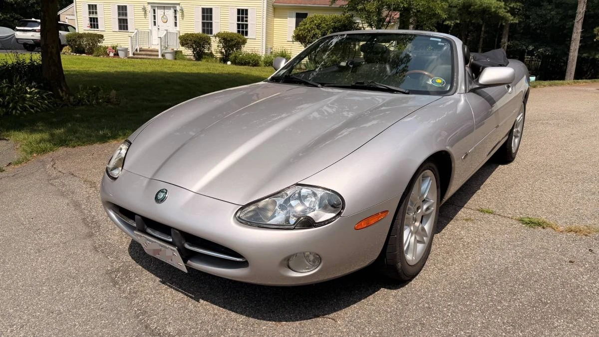 2002 Jaguar X100 XK8 - Image 4 of 19