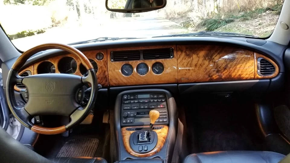 2002 Jaguar X100 XK8 - Image 7 of 13