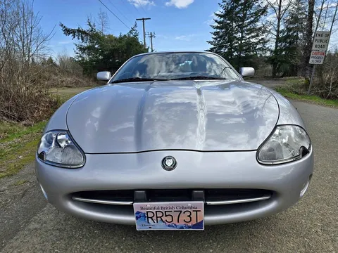 2002 Jaguar XK8
