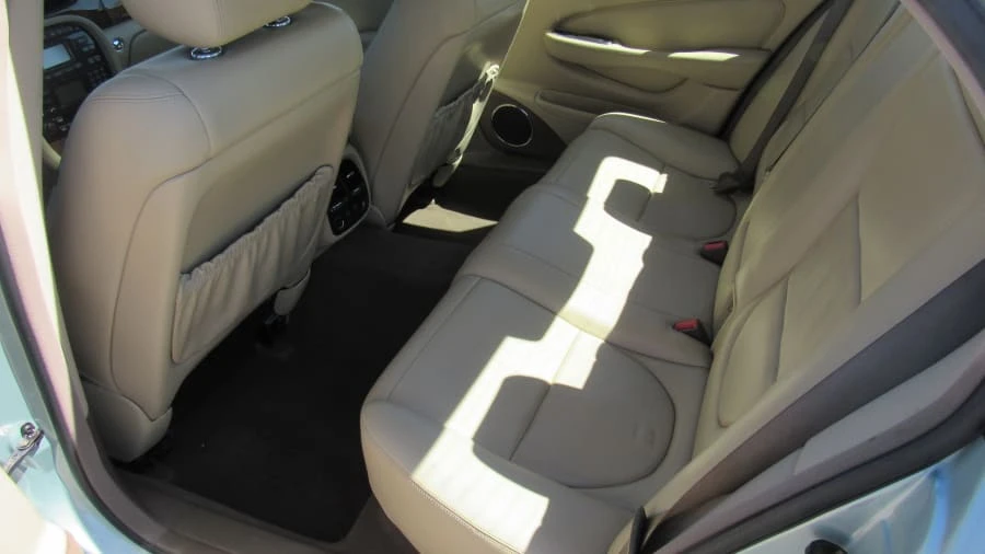2002 Jaguar X100 XK8 - Image 5 of 9