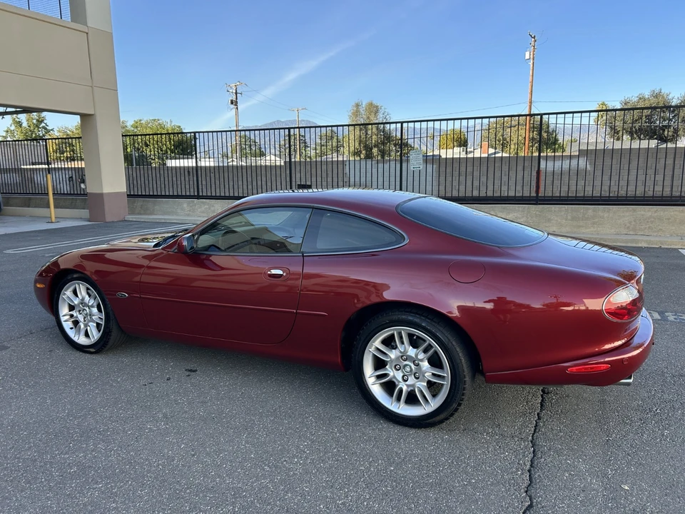 2002 Jaguar X100 XK8 - Image 5 of 21