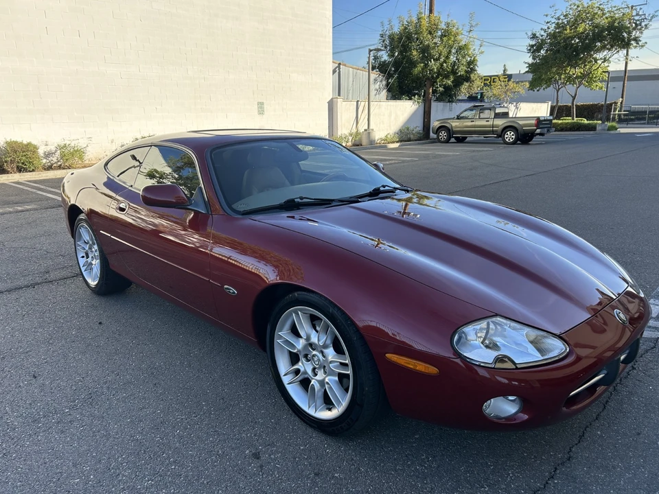 2002 Jaguar X100 XK8 - Image 12 of 21