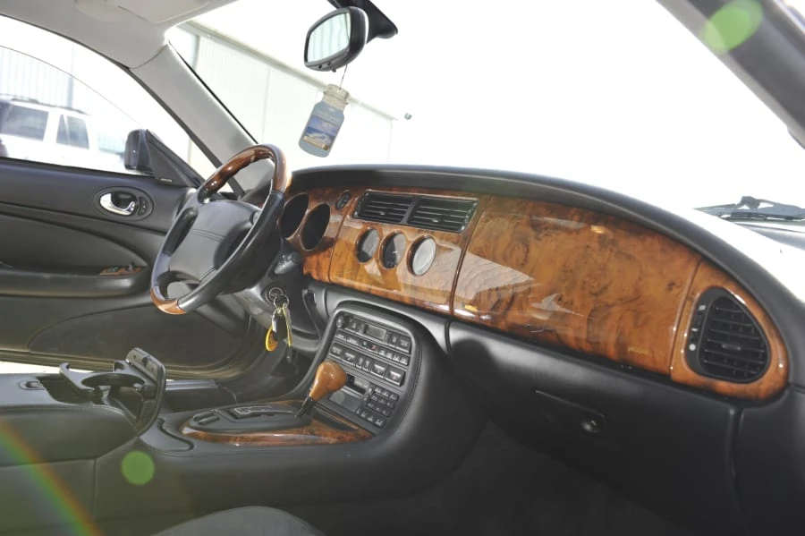 2002 Jaguar X100 XK8 - Image 5 of 8