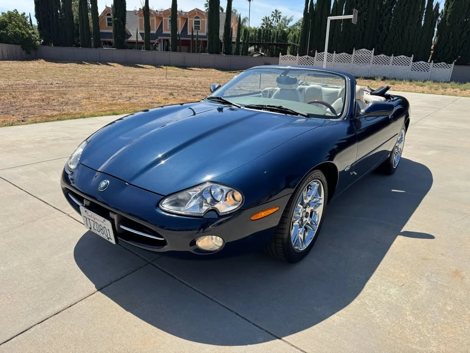 2002 Jaguar X100 XK8 - Image 16 of 19