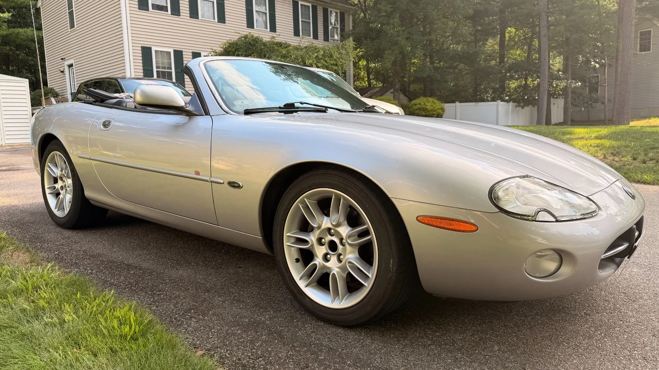 2002 Jaguar X100 XK8 - Image 2 of 20