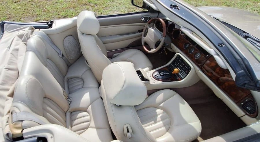 2002 Jaguar X100 XK8 - Image 11 of 13