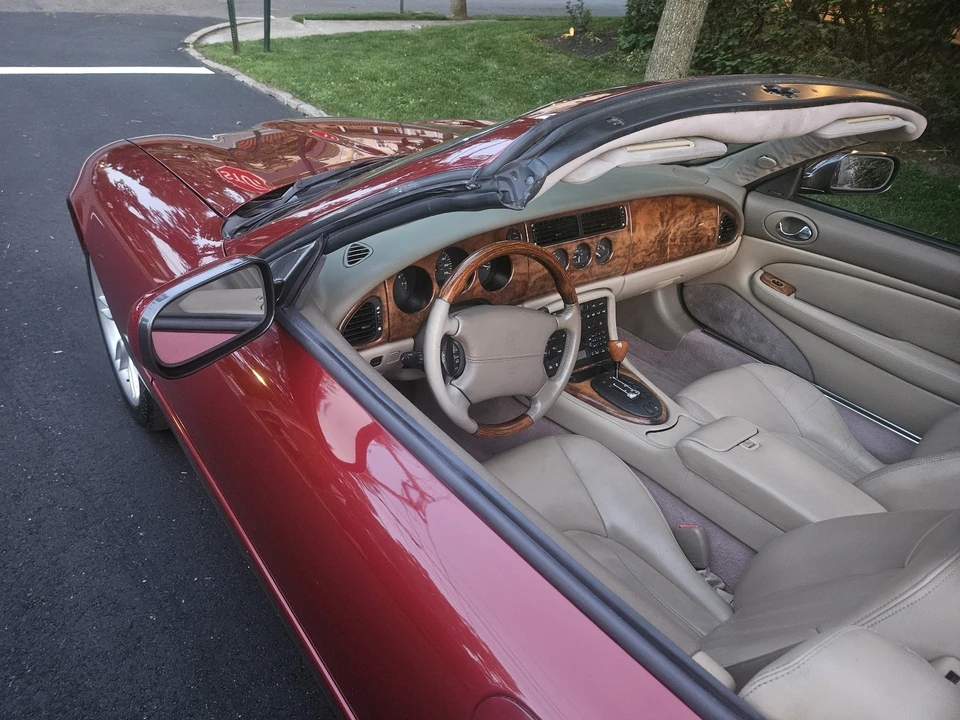2002 Jaguar X100 XK8 - Image 16 of 16