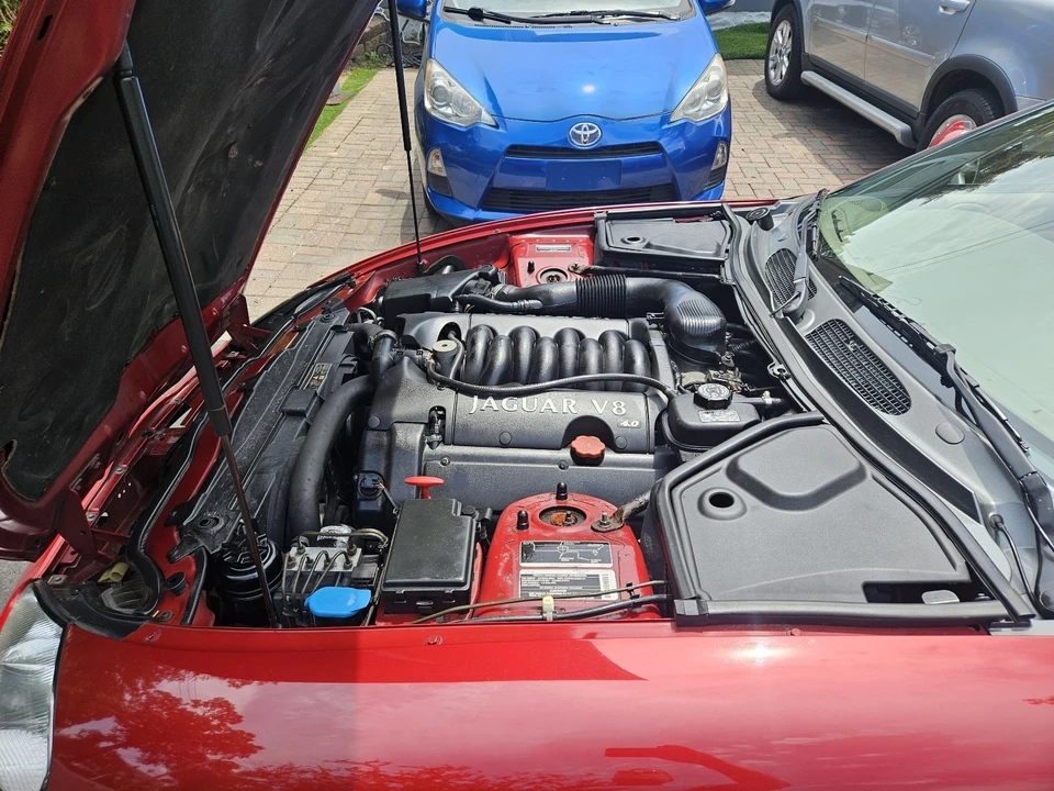 2002 Jaguar X100 XK8 - Image 10 of 12