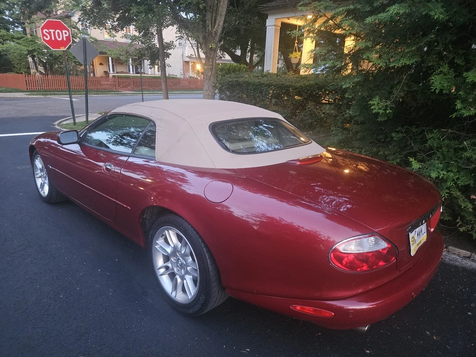 2002 Jaguar X100 XK8 - Image 7 of 16