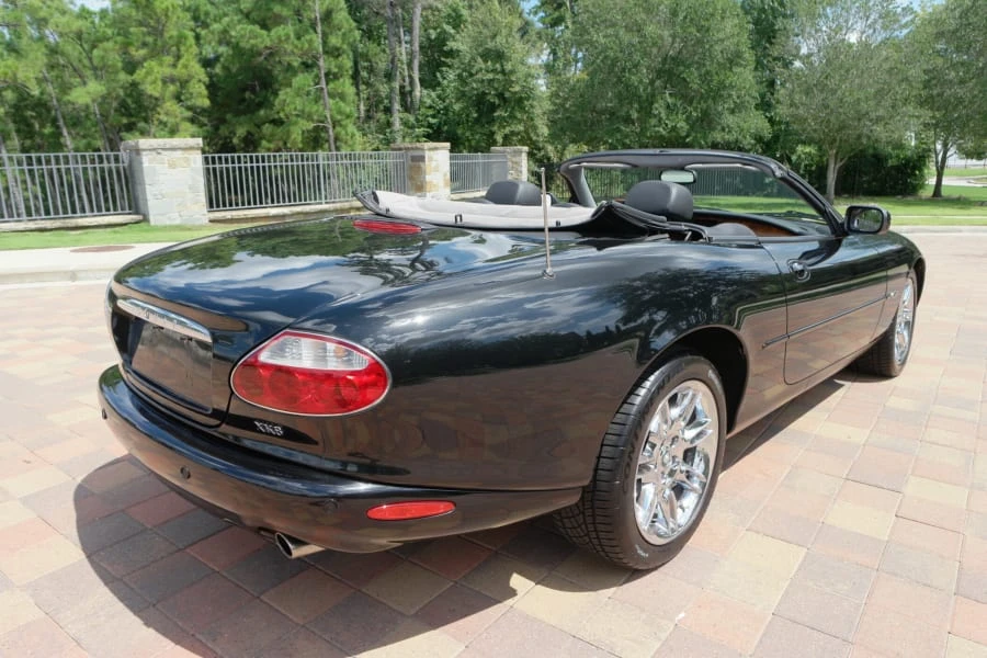2002 Jaguar X100 XK8 - Image 7 of 8