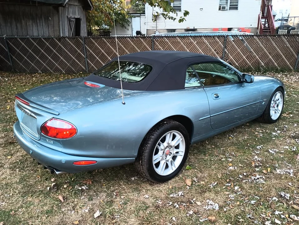 2002 Jaguar X100 XK8 - Image 4 of 14