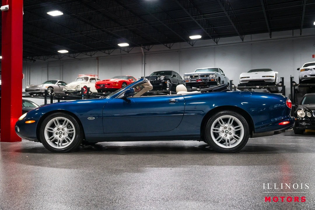 2002 Jaguar X100 XK8 - Image 2 of 31