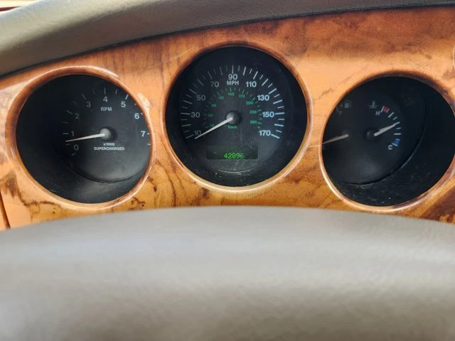 2002 Jaguar XK - Image 14 of 20