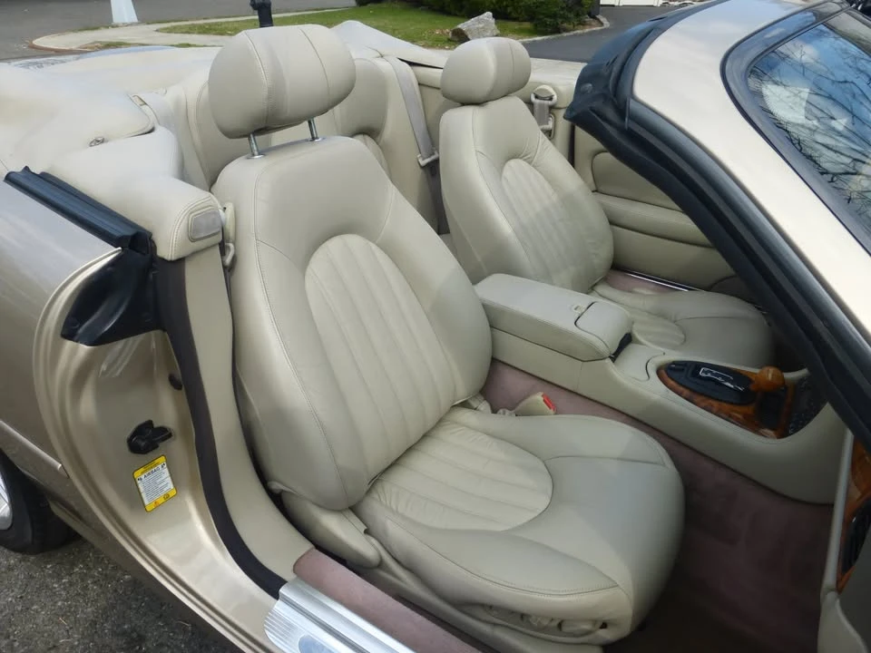 2002 Jaguar X100 XK8 - Image 10 of 15