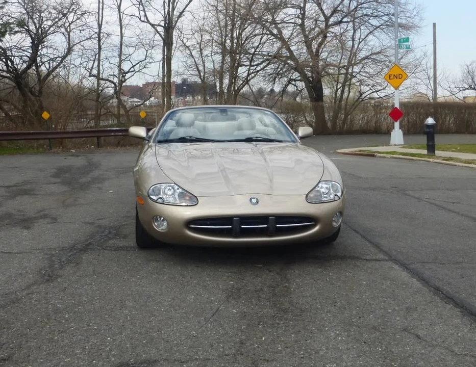 2002 Jaguar X100 XK8 - Image 15 of 15