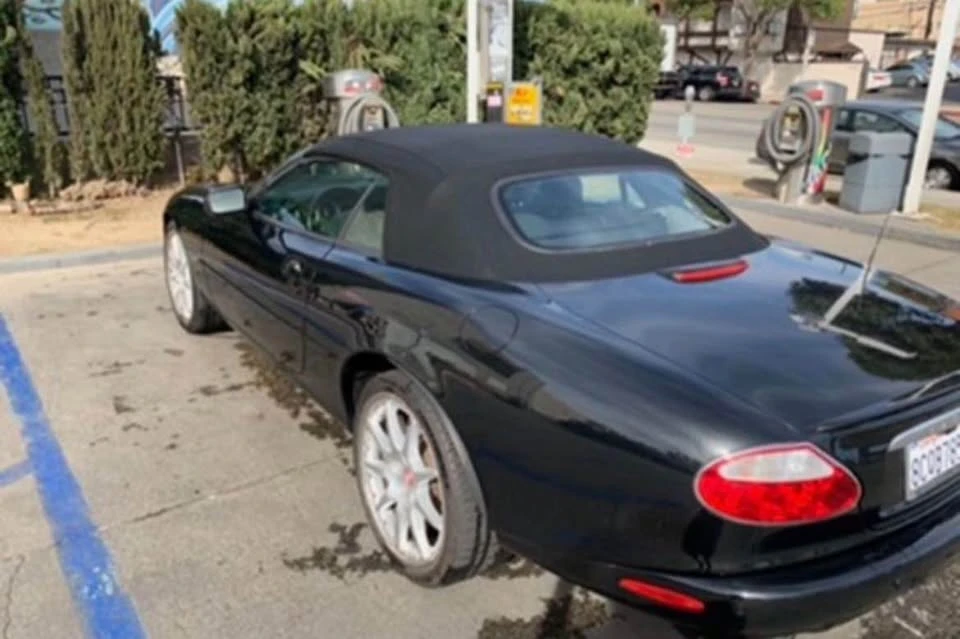 2002 Jaguar X100 XKR - Image 5 of 12