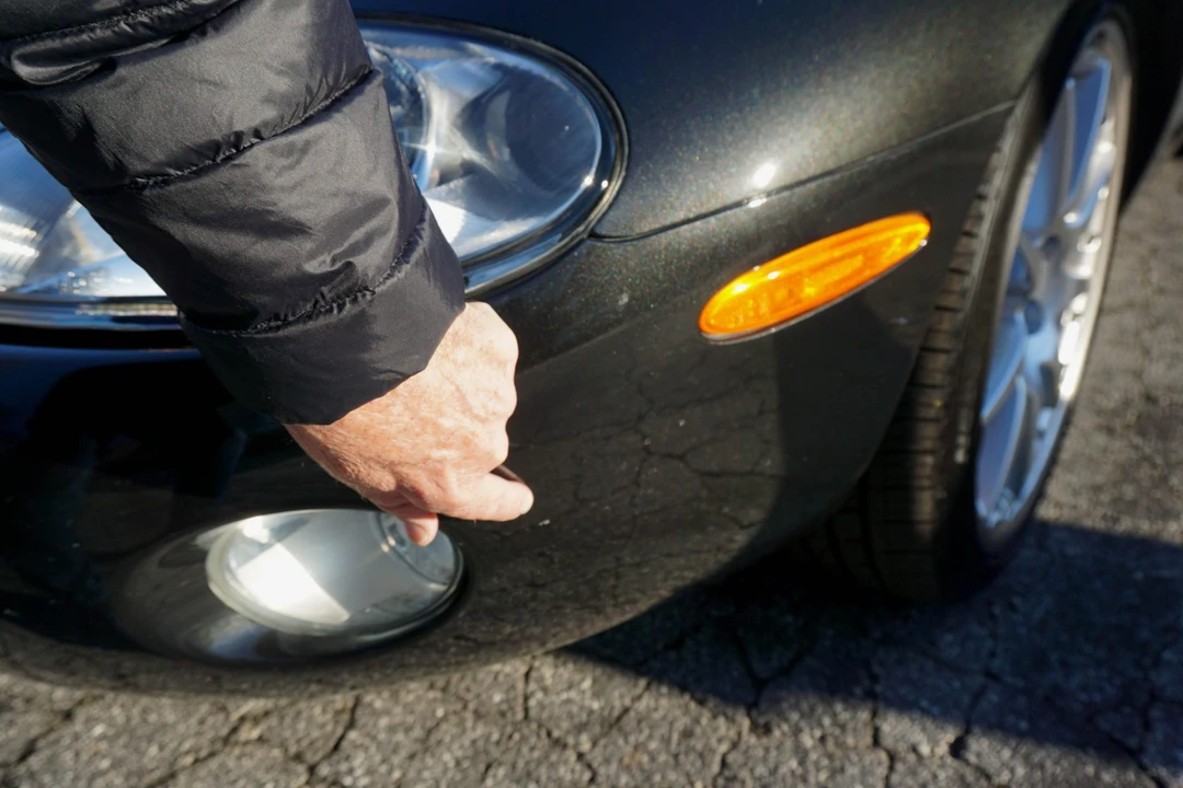 2002 Jaguar X100 XKR - Image 24 of 31