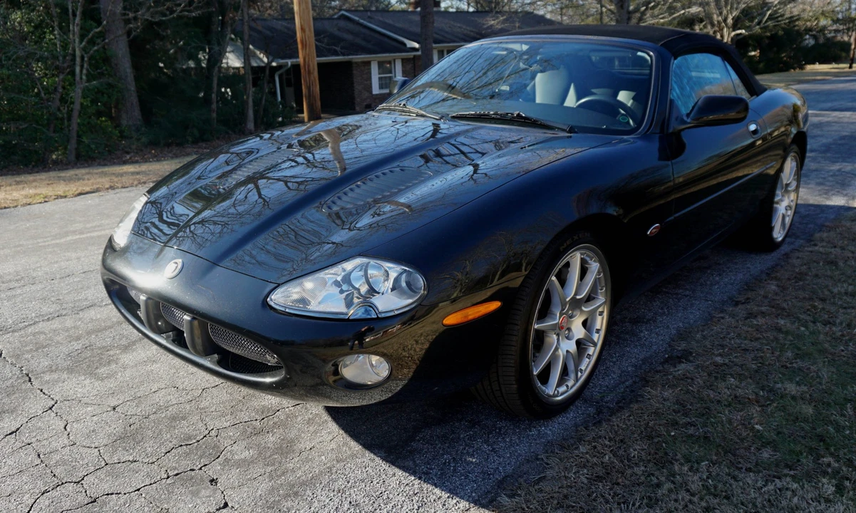 2002 Jaguar X100 XKR - Image 4 of 31