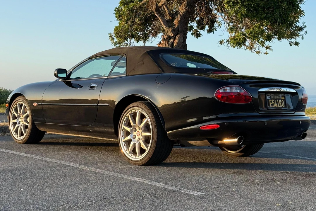 2002 Jaguar X100 XKR - Image 4 of 31