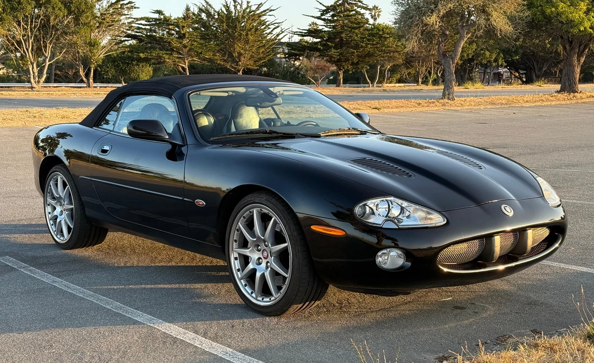 2002 Jaguar X100 XKR - Image 23 of 31