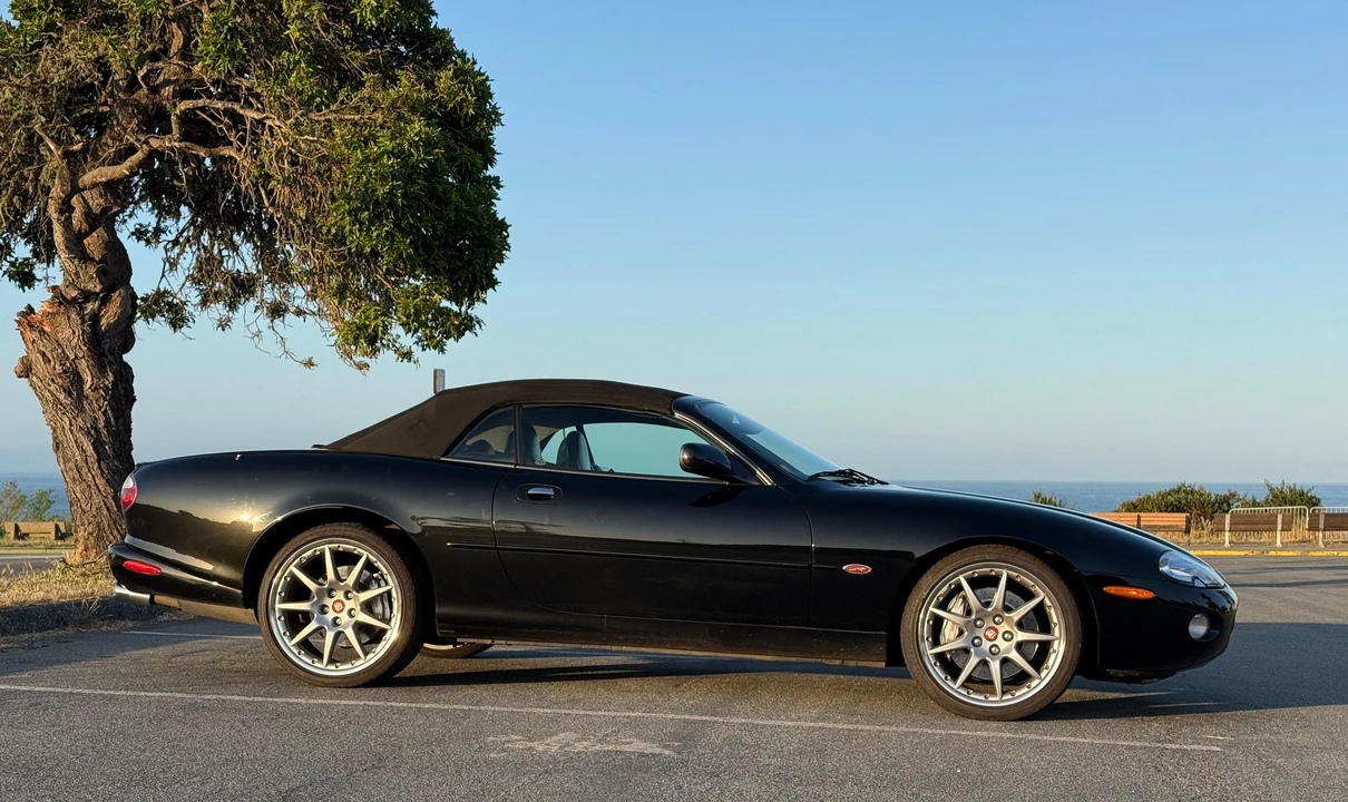 2002 Jaguar X100 XKR - Image 21 of 31