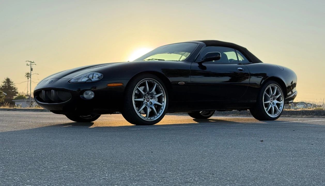 2002 Jaguar X100 XKR - Image 10 of 31