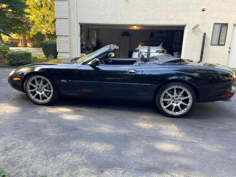 2002 Jaguar X100 XKR - Image 9 of 31