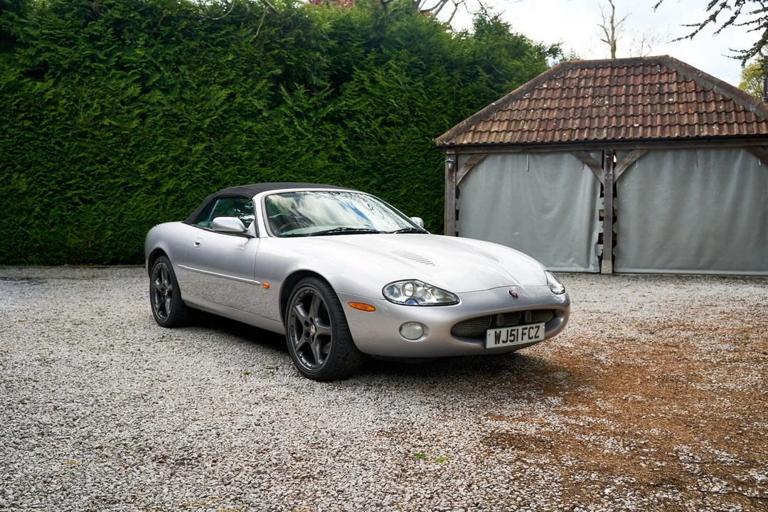 2002 Jaguar X100 XKR - Image 28 of 30