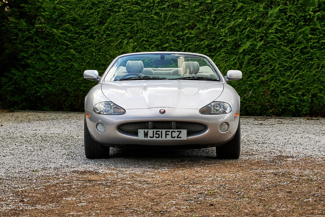 2002 Jaguar X100 XKR - Image 7 of 30
