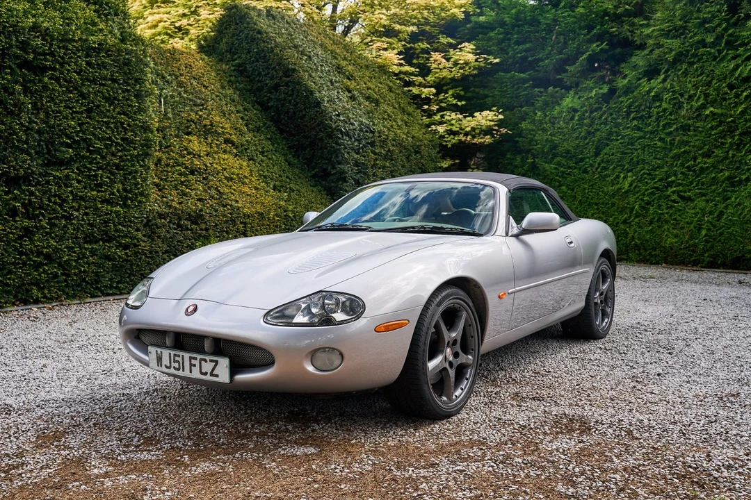 2002 Jaguar X100 XKR - Image 30 of 30