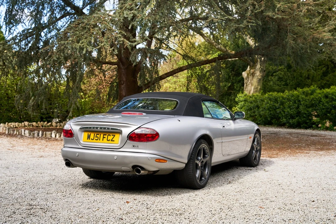 2002 Jaguar X100 XKR - Image 25 of 30